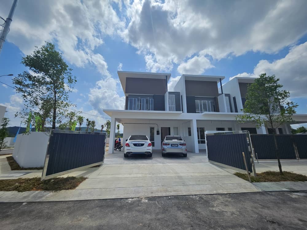 Transforming Spaces: A Sneak Peek into Our Ongoing Kluang Showroom Renovation