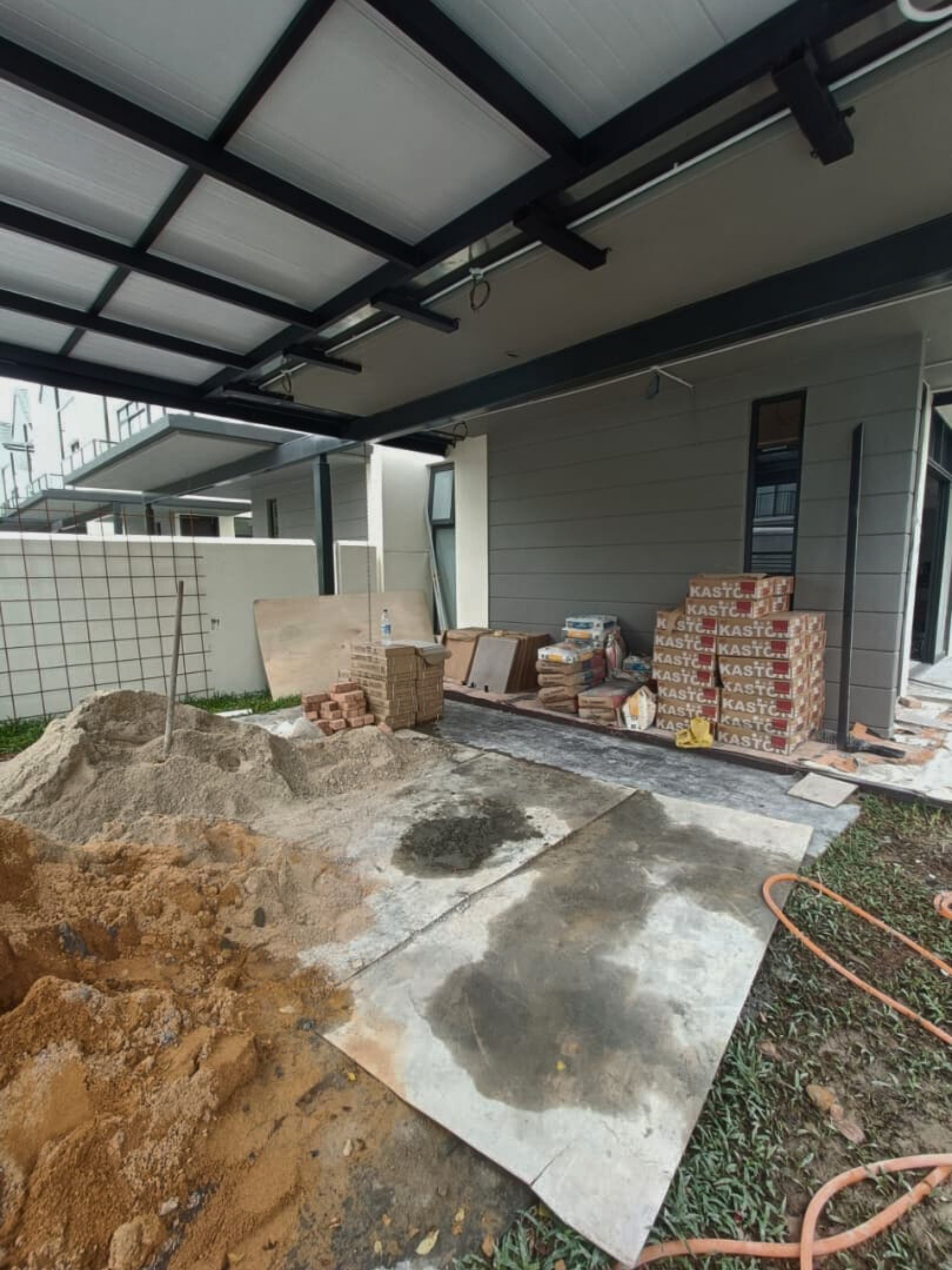 From Dust to Design: The Story of Avira Medini Residence