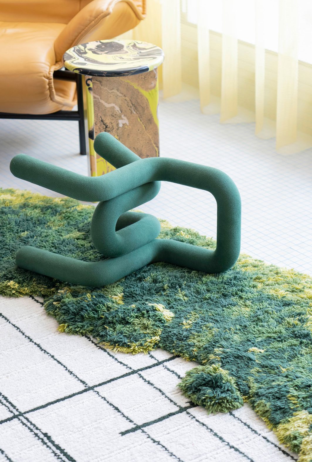 BOLD Chair: A Continuous Line of Design Brilliance