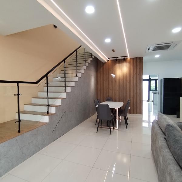 Sunway Citrine Lakehomes 003